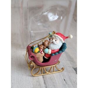 Lustre Fame 1992 Santa Claus sleigh Christmas night ornament
